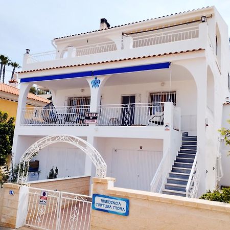 Masaje Profesional Incluido En El Precio Del Alojamiento Calabardina Exterior photo